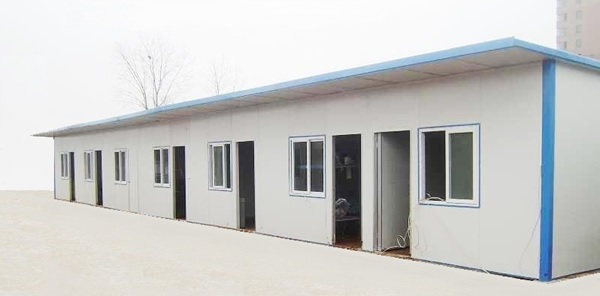 Mẫu nhà container thiết kế nhiều phòng, phù hợp làm nhà ở cho công nhân tại các công trường